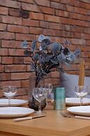 Industrial Apartment Fredry by Renters