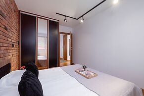 Industrial Apartment Fredry by Renters