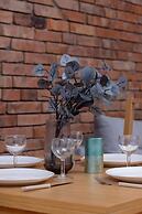 Industrial Apartment Fredry by Renters