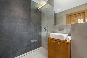 Industrial Apartment Fredry by Renters