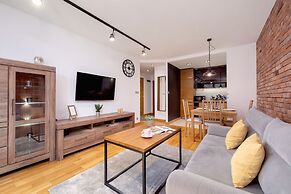 Industrial Apartment Fredry by Renters