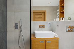 Industrial Apartment Fredry by Renters