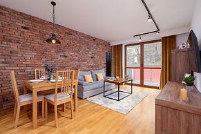 Industrial Apartment Fredry by Renters