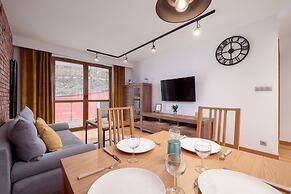 Industrial Apartment Fredry by Renters