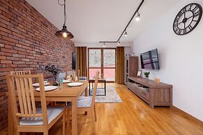 Industrial Apartment Fredry by Renters