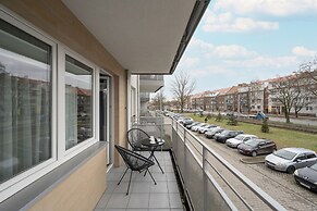 Klimasa White&blue Apartment by Renters