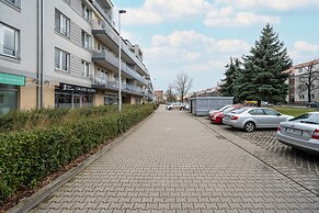Klimasa White&blue Apartment by Renters