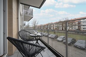 Klimasa White&blue Apartment by Renters