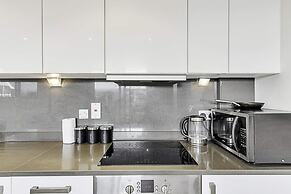 Chic Kensal Green Retreat