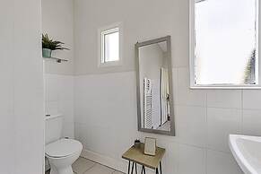 Clapham Oasis: 1 Bedroom, Sauna, Garden Retreat