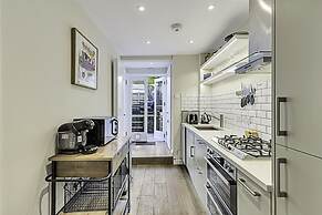 Clapham Oasis: 1 Bedroom, Sauna, Garden Retreat