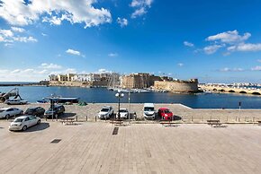 3709 Balconcino sul Rivellino by Barbarhouse