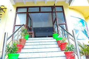 Hotel Ambika Palace by Shiwani Associate