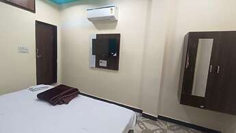 Hotel Priyanshi Palace