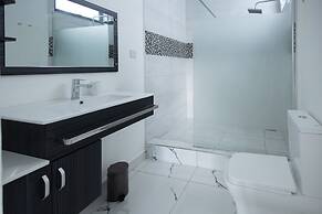 O'Beach Boutique Studios