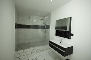 O'Beach Boutique Studios