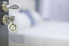 O'Beach Boutique Studios