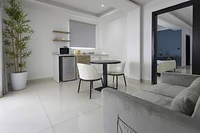 O'Beach Boutique Studios