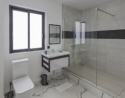 O'Beach Boutique Studios