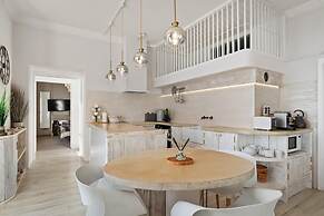 Min Y Mor - Breathtaking Sea Views