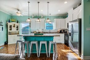 The Reel Teal 3 Bedroom Home by RedAwning