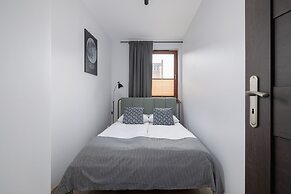 Apartment in Cracow by Renters Prestige