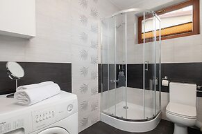 Apartment in Cracow by Renters Prestige