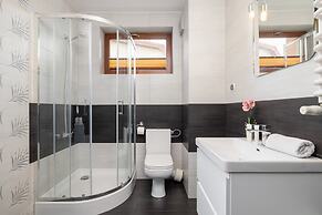 Apartment in Cracow by Renters Prestige