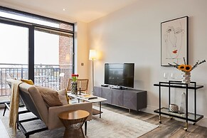 The Harlesden Escape - Spacious 3bdr Flat With Balcony