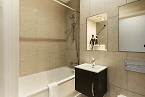 The Harlesden Escape - Spacious 3bdr Flat With Balcony