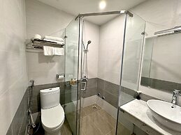 Au79 Hotel & Apartment