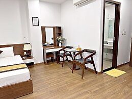 Au79 Hotel & Apartment