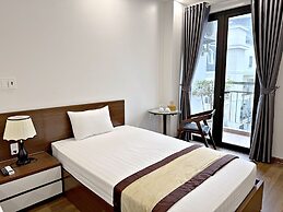 Au79 Hotel & Apartment