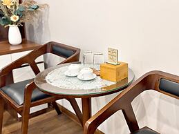 Au79 Hotel & Apartment