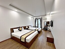 Au79 Hotel & Apartment