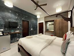 Naga Cottages x One Light Stays