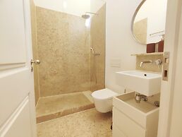 Chic Combro Hideway by Misha S Place