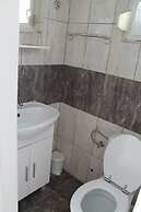 Snjeza - 80 m From Beach - A2 Apartman