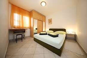 Anita - 100 m From the Beach - A4