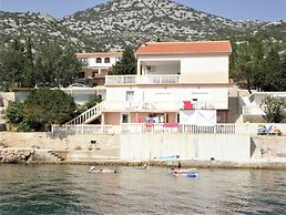 Dalibor - 5m From the sea With Parking - A7