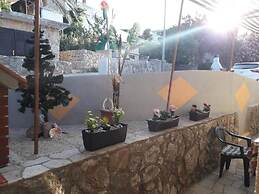 Dari - 120 m From sea - SA3