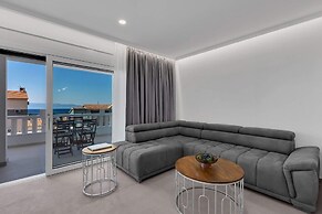 Prgo - With View and Parking - A2