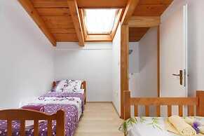 Ana - Central With Garden - A1