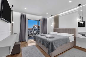 Prgo - With View and Parking - A1