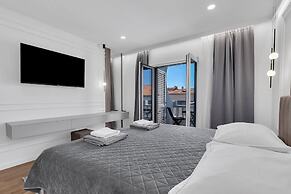 Prgo - With View and Parking - A1