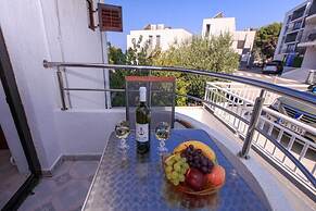 Ruz - Near Beach - 10 - SA 203