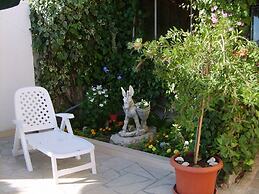 Ivana - With Parking - A4