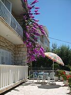 Ivana - With Parking - A4