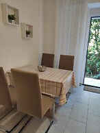 Nives - Great Location - A4