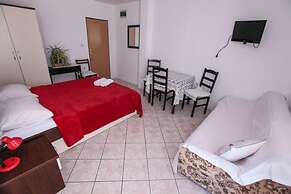 Ruz - Near Beach - 2 - A 204